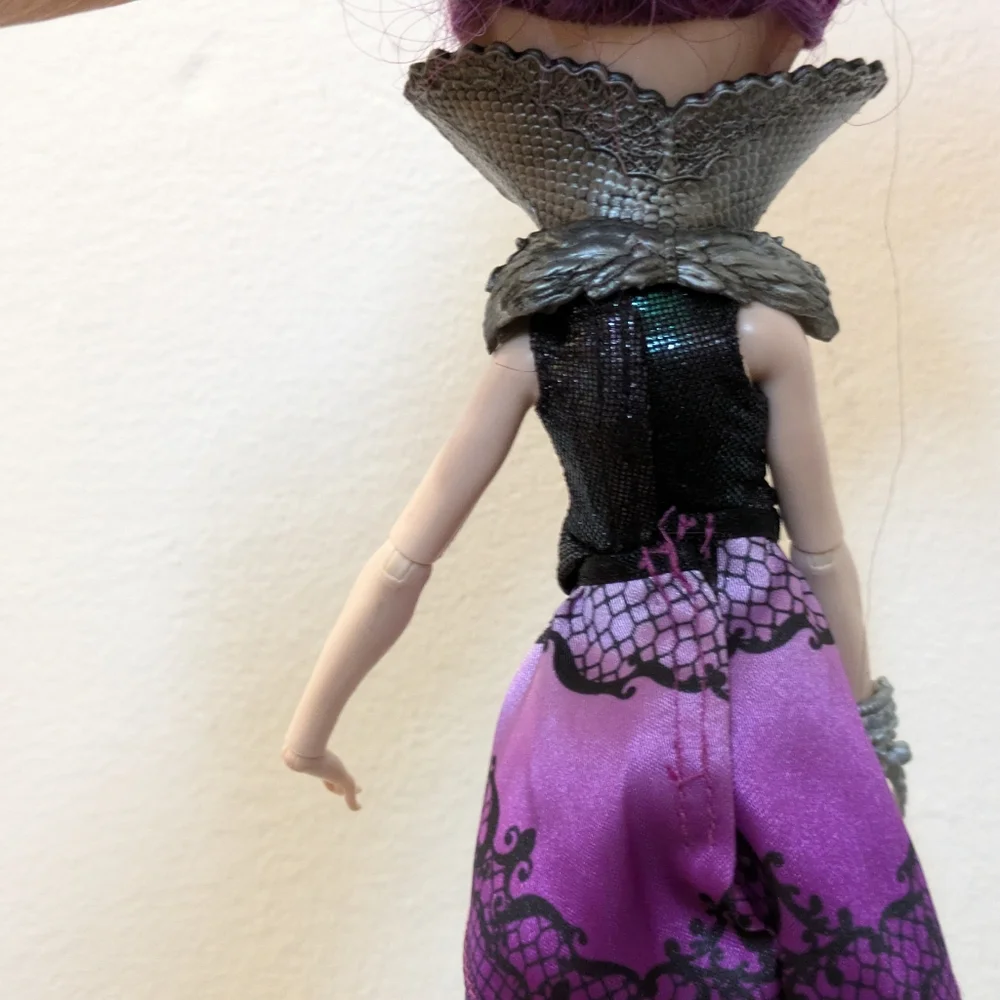 Ever After High Doll Raven Queen First Chapter Rebel Purple Snow White